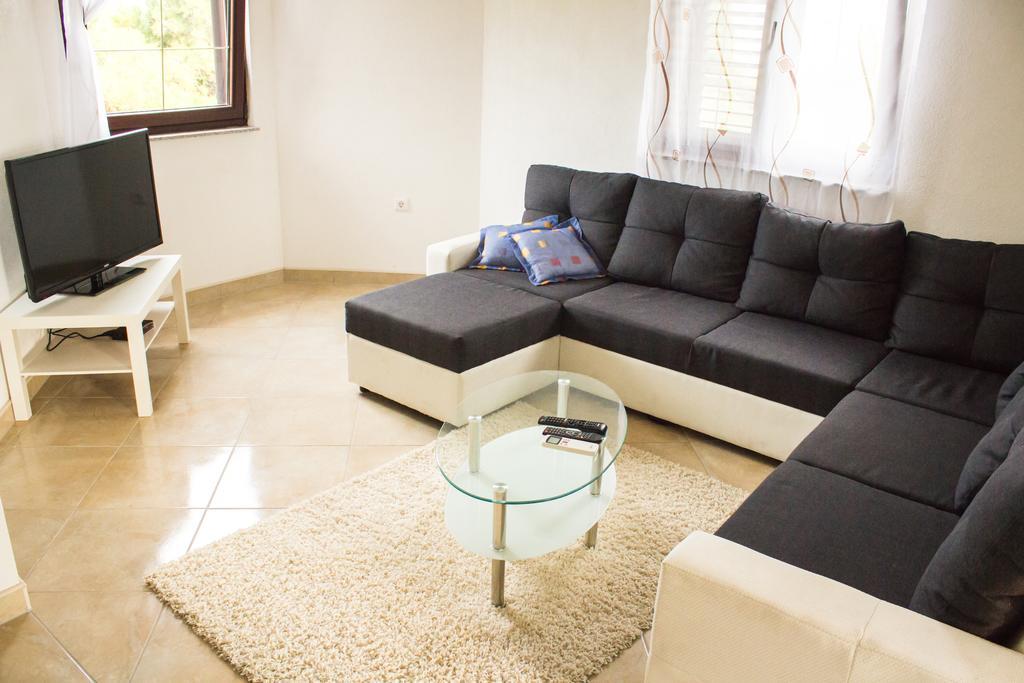 Vasto Apartments Kastela Room photo