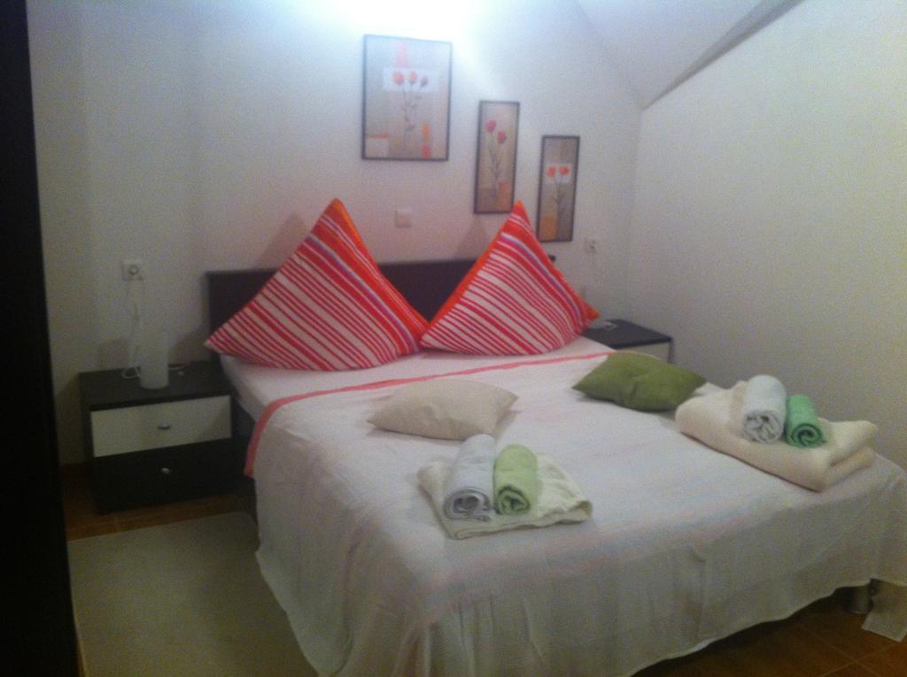 Vasto Apartments Kastela Room photo
